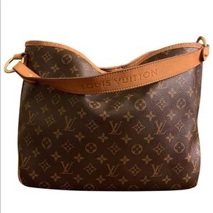 ❗️SOLD on T❗️Louis Vuitton Delightful